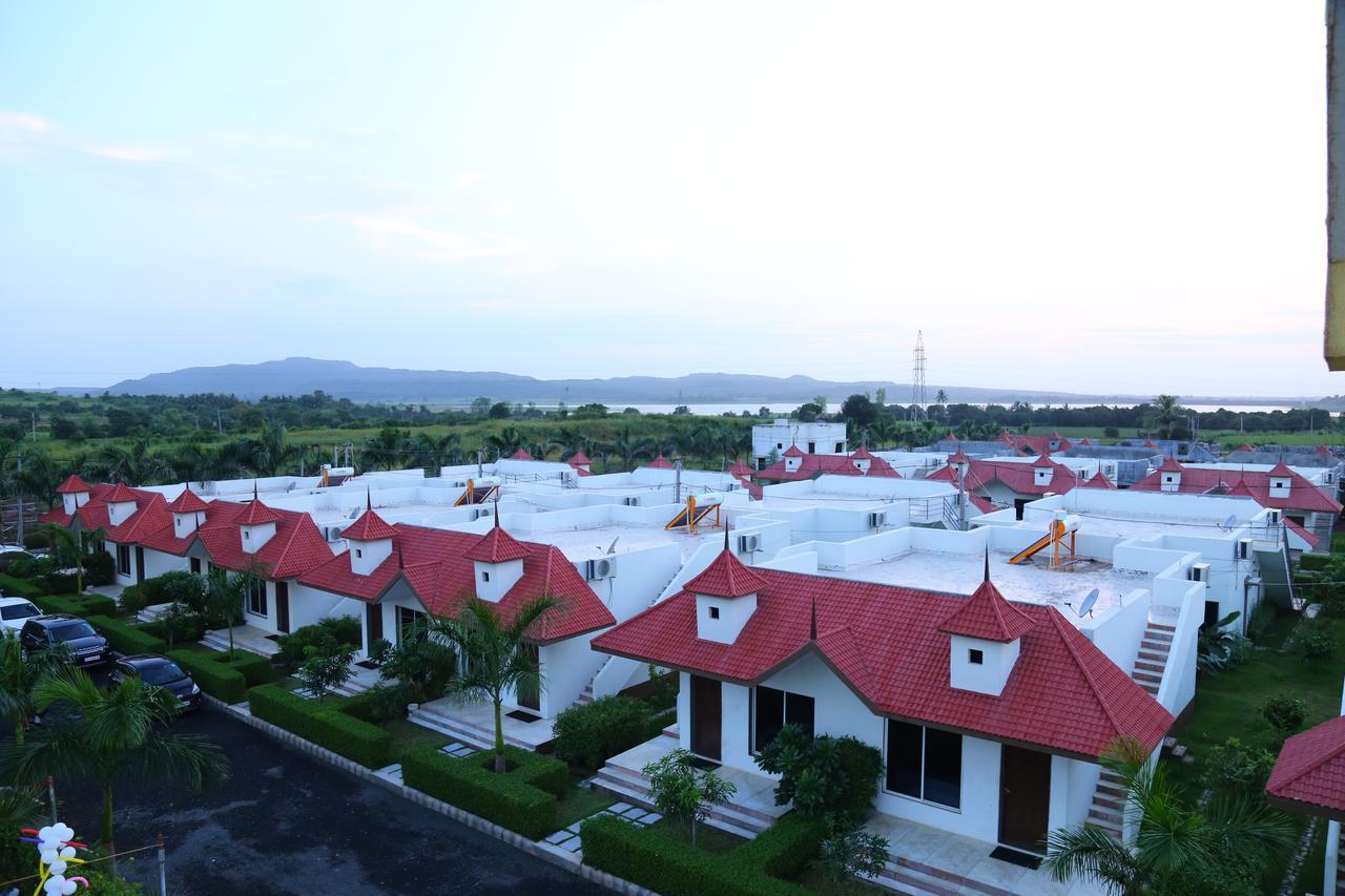 Vishal Lords Inn Gir Forest Malanka Exterior foto